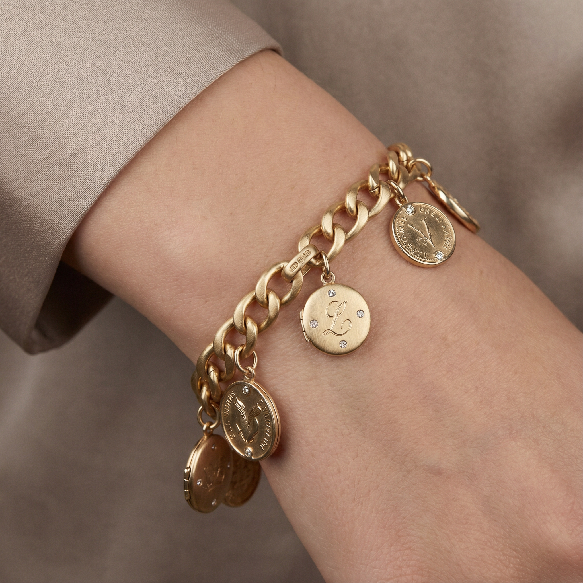 Chain-Link-Bracelets CASA LARO