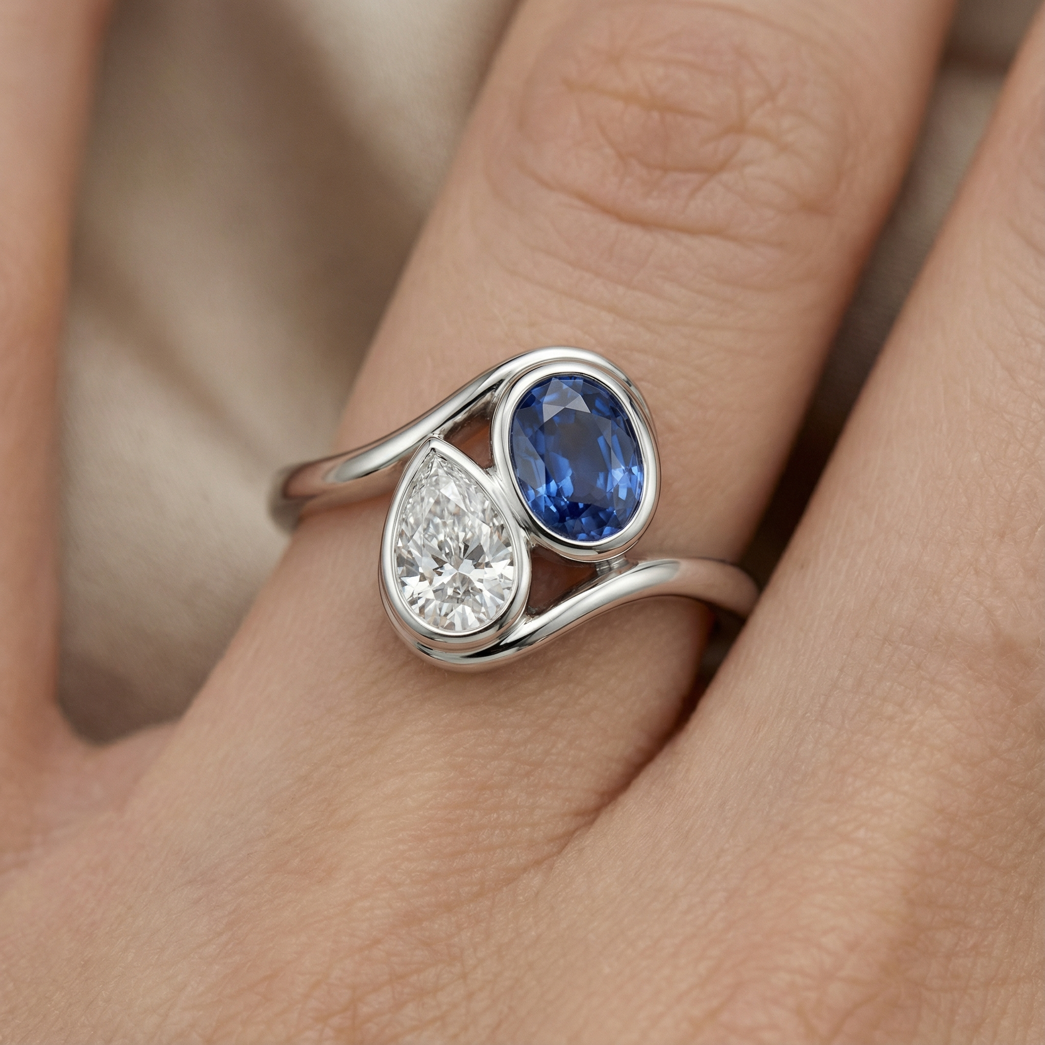 Toi-et-Moi-Engagement-Ring CASA LARO