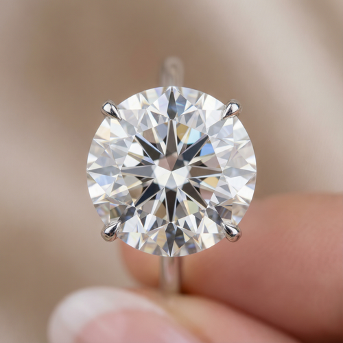 Round Cut Wedding Set