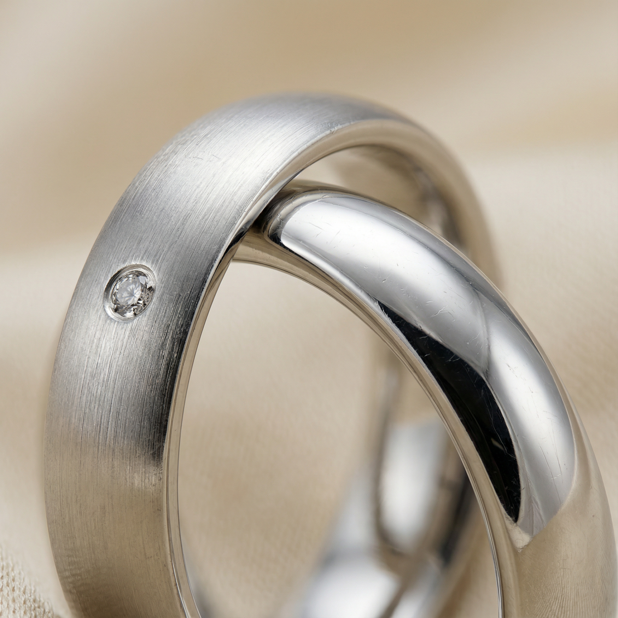 Silver-Tone-Wedding-Band CASA LARO