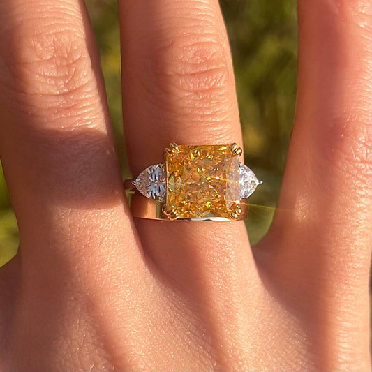 Stunning Yellow Radiant Cut 2 Pcs Bridal Set shine