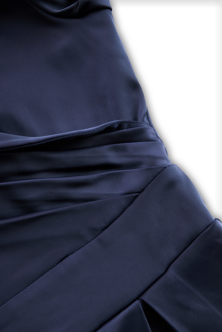 Vintage-Inspired Satin Midi Dress With Draped Collar HWT