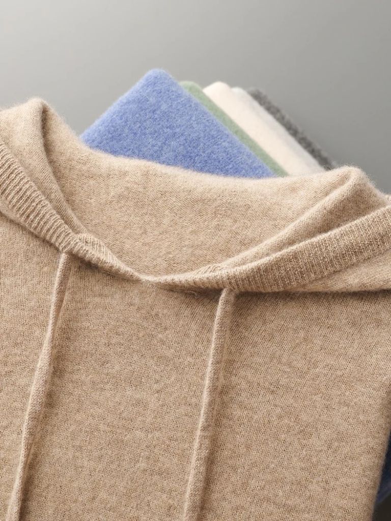 100% Cashmere Hooded Sweater - Casa  Laro CASA LARO