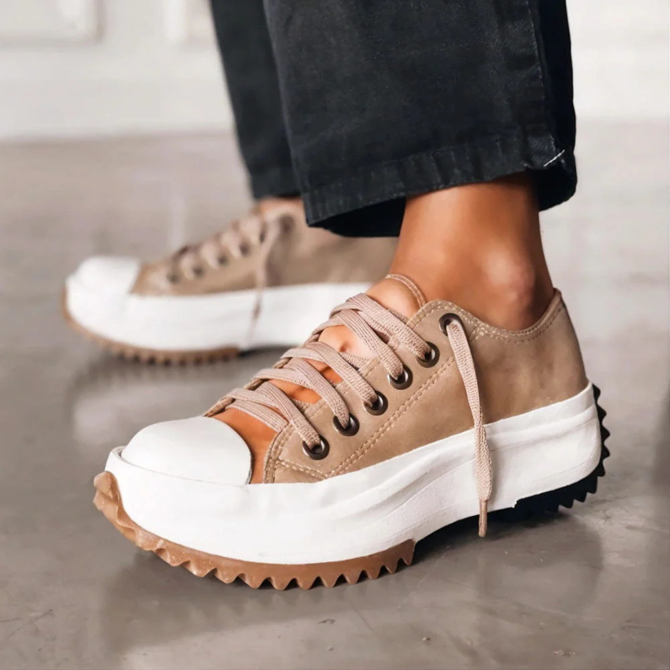 Valoria - Platform Sneakers
