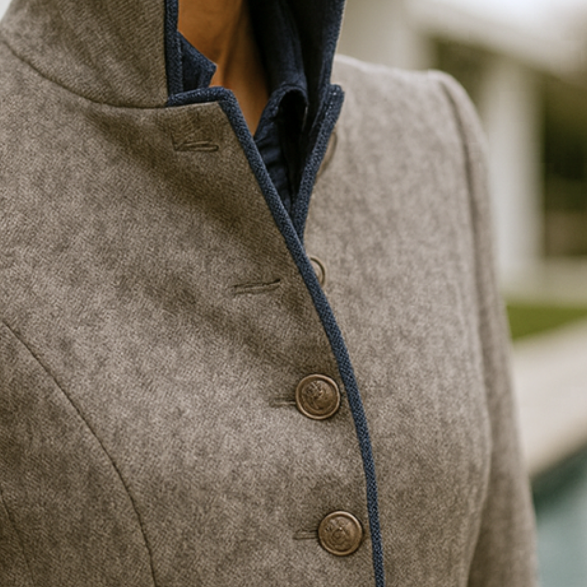 Valerie - Elegant High-Neck Cardigan