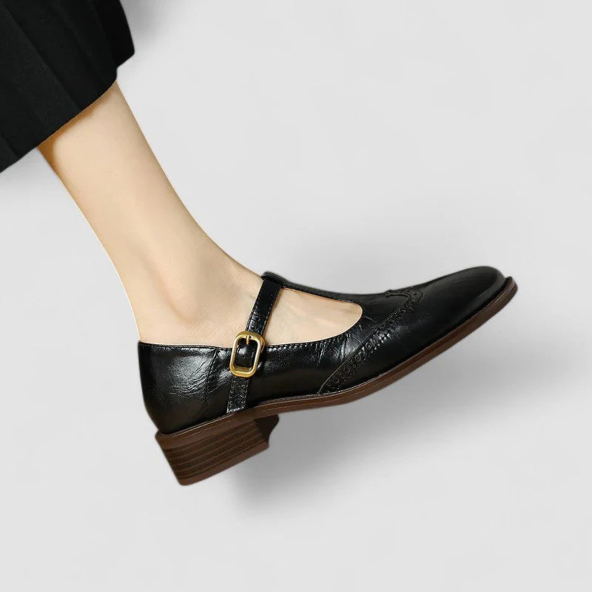 Livia - Classic Leather Sandals