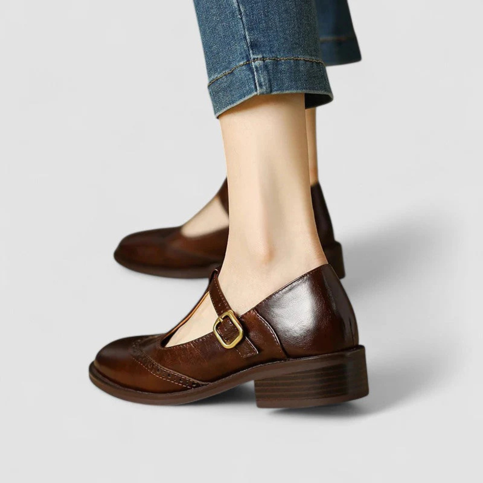 Livia - Classic Leather Sandals