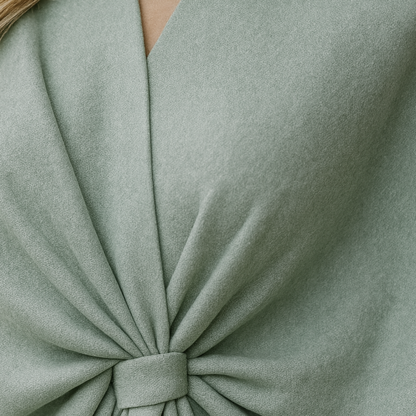Yvonne - Draped Poncho
