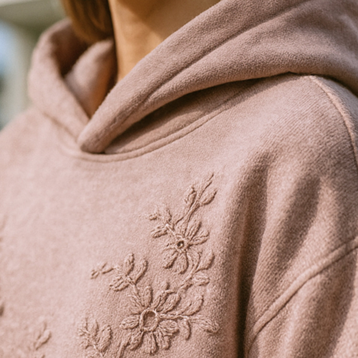 Lucia - Jumper with Lace Details
