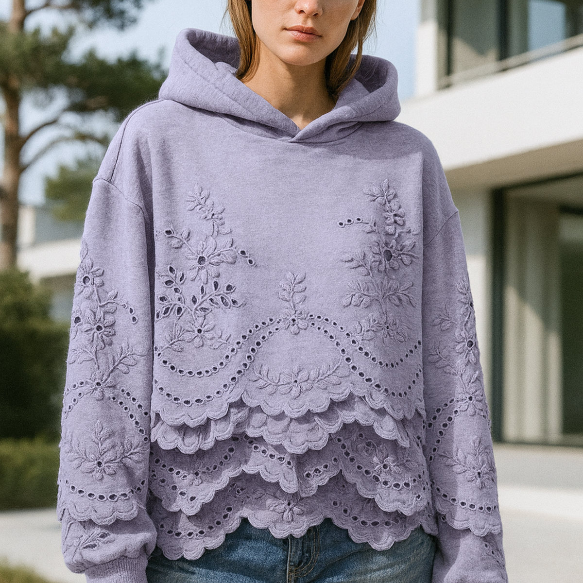 Lucia - Jumper with Lace Details