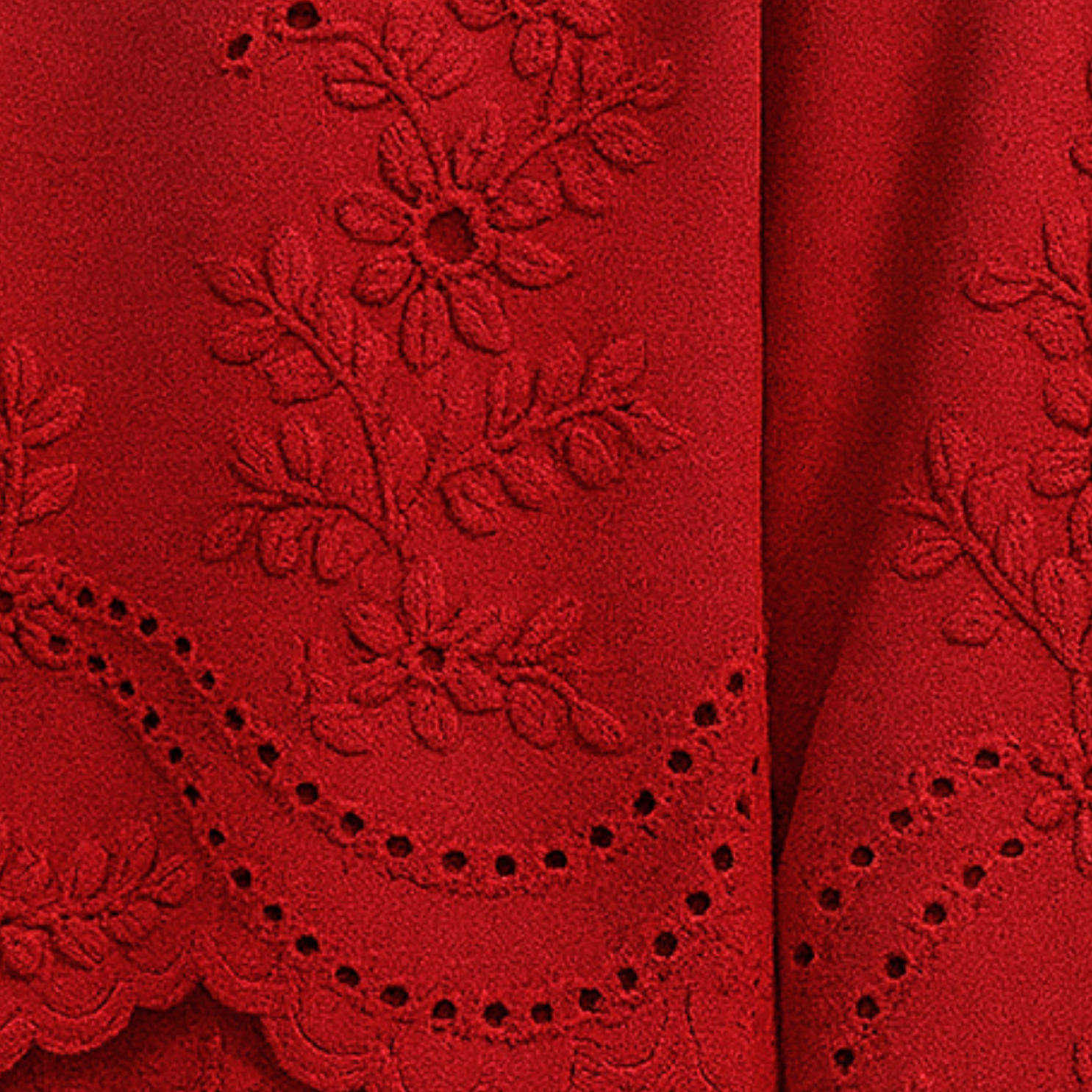 Lucia - Jumper with Lace Details