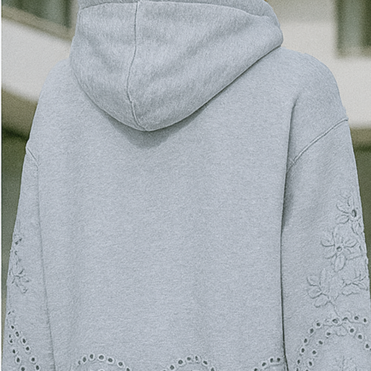Lucia - Jumper with Lace Details
