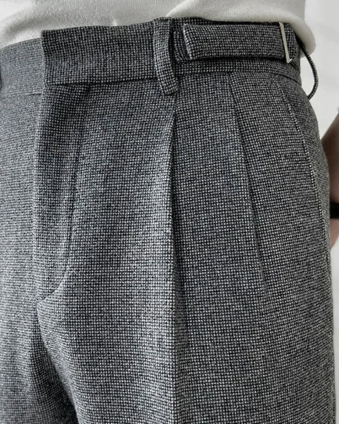 Tailored High-Waist - Trousers