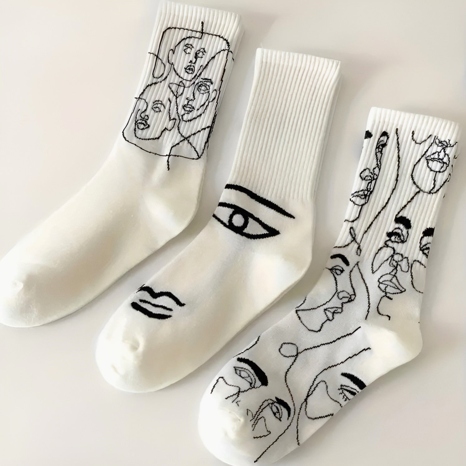 Line Art Cotton Crew - Socks