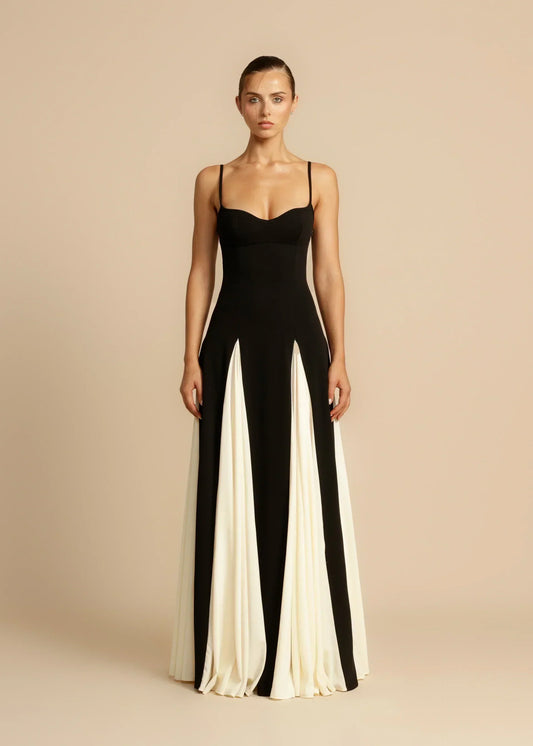 Oshrit™ | Elegant Contrast Ruffles Maxi Dress
