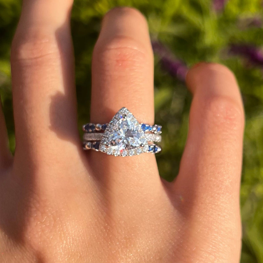 Luxury 3 Pcs Triangle Shape Sterling Silver Bridal Set Shine of Diamond