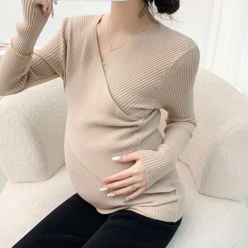 Ribbed Maternity Pullover - Sweater