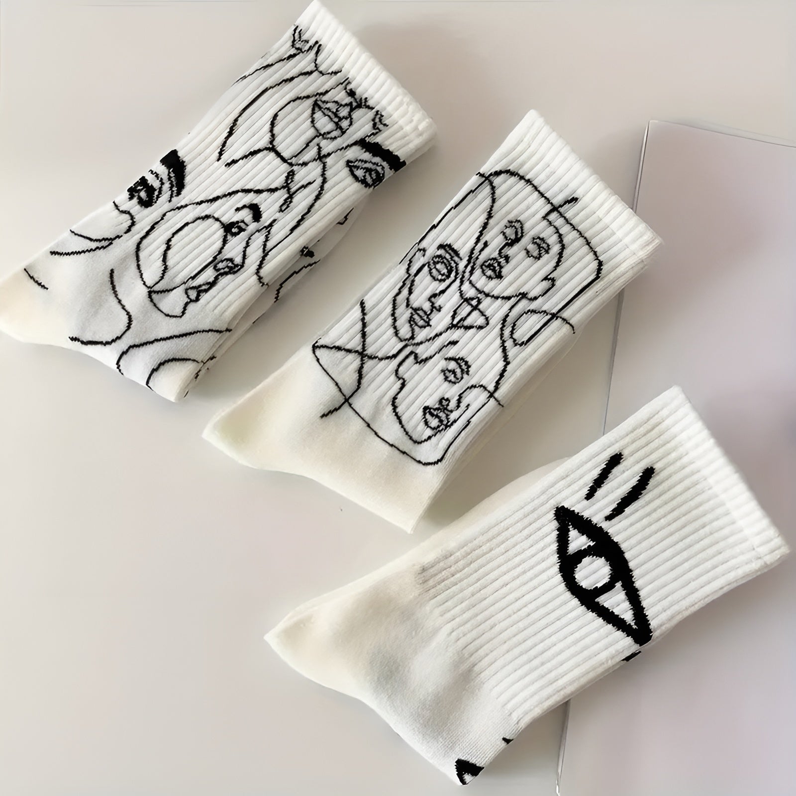Line Art Cotton Crew - Socks