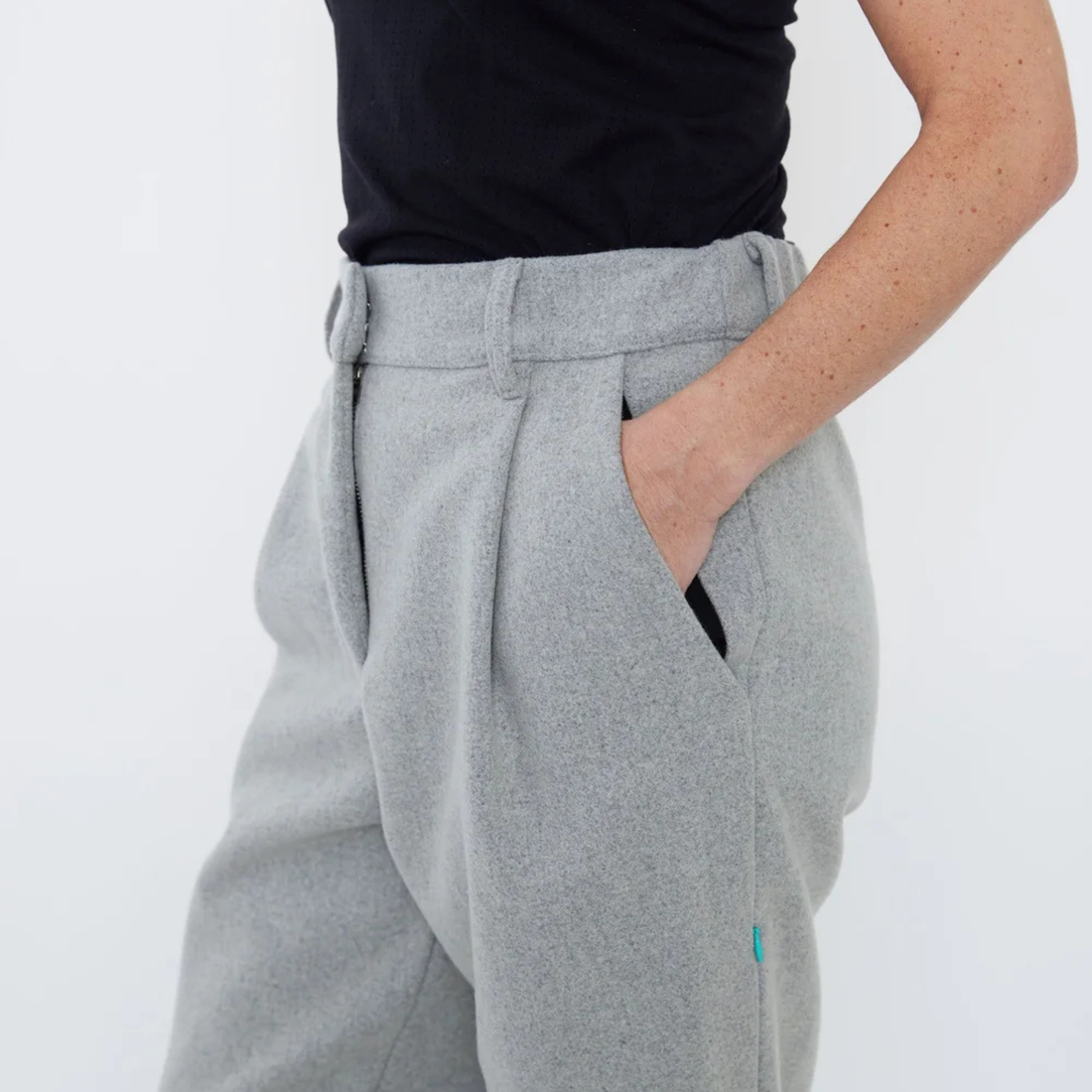 Leona | Light Grey Trousers