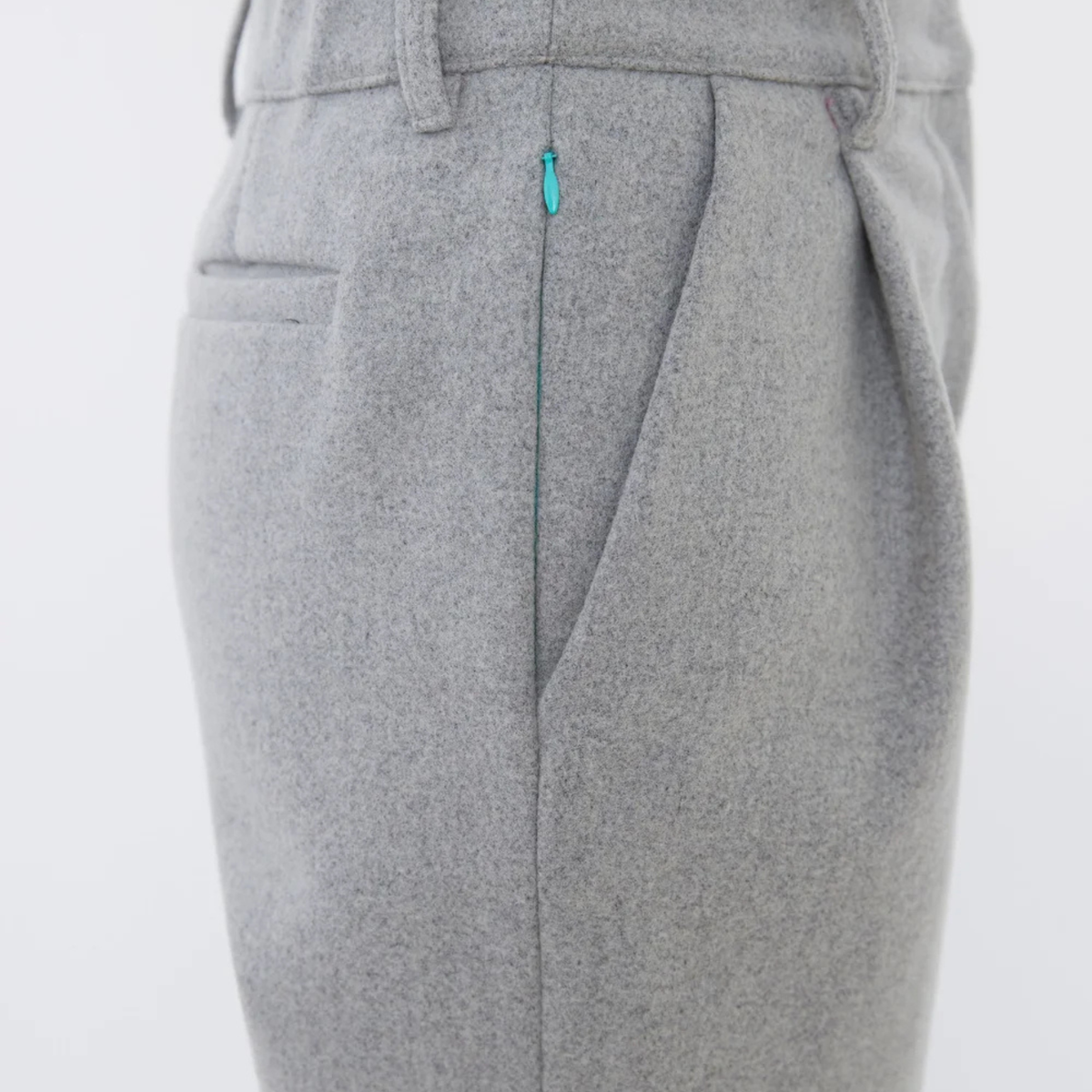 Leona | Light Grey Trousers