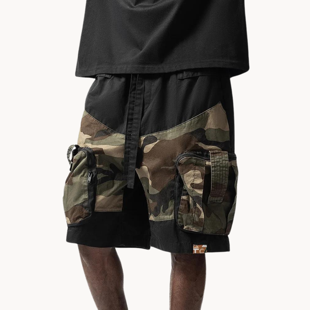 Camo Print Relaxed Fit - Shorts