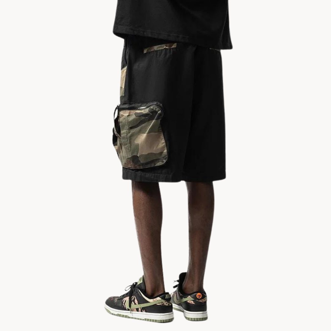 Camo Print Relaxed Fit - Shorts