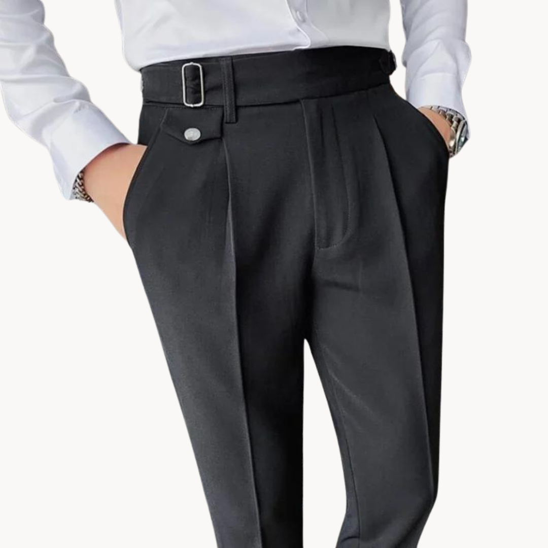 Pleated - Trousers