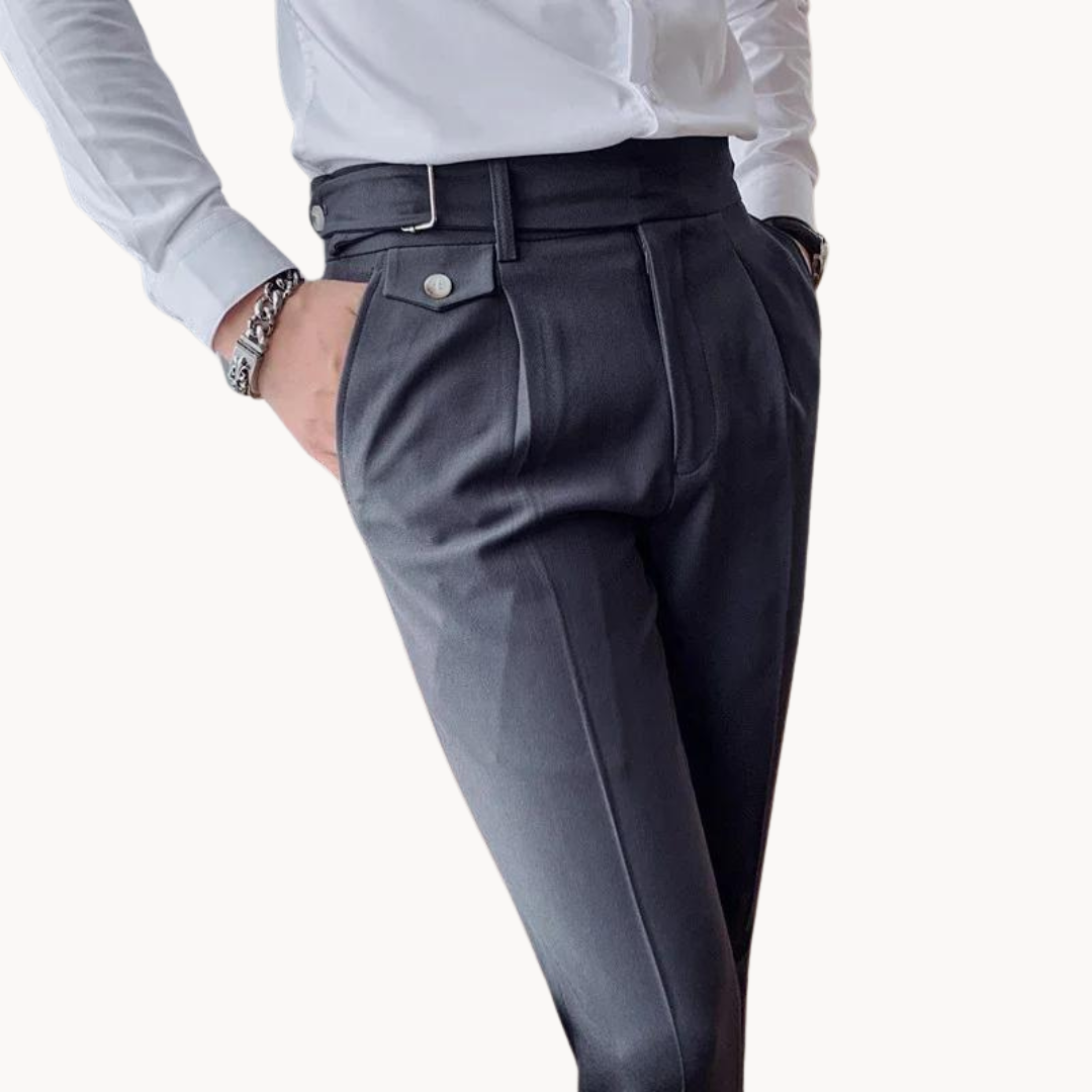 Pleated - Trousers