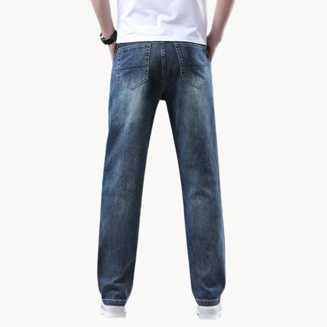Relaxed Straight Leg - Jeans