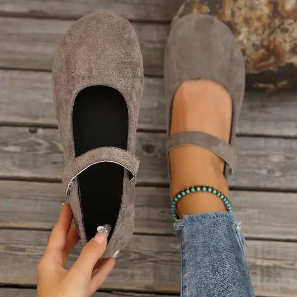 Black Suede - Flats CASA LARO WOMEN