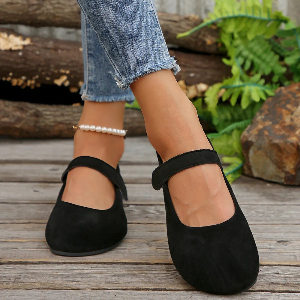 Black Suede - Flats CASA LARO WOMEN