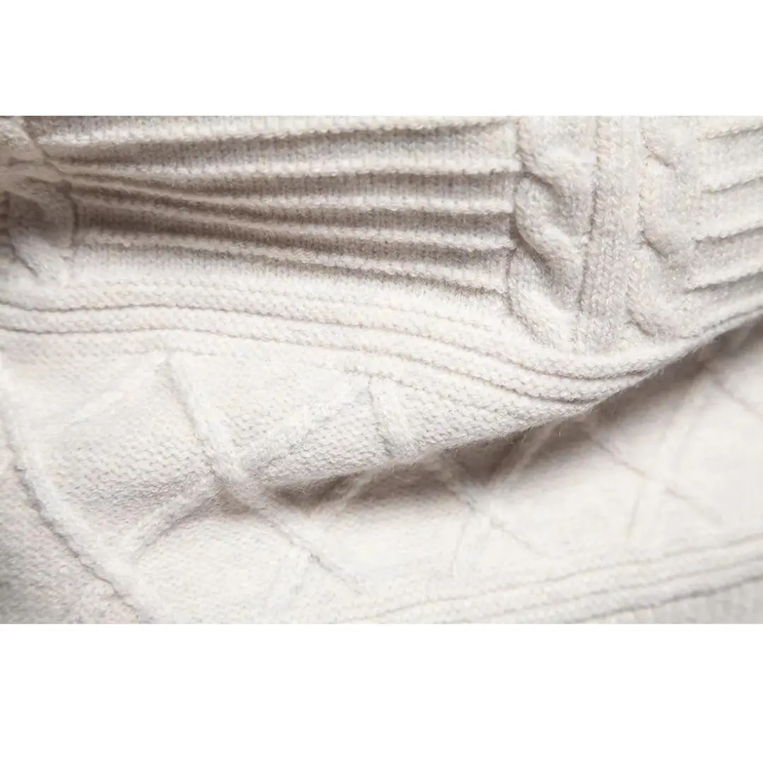 Cable Knit Crewneck - Sweater CASA LARO