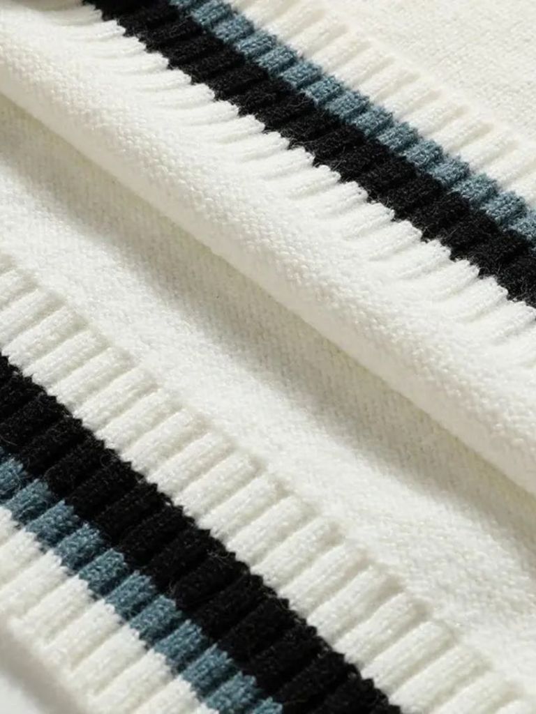 Classic V-Neck Sweater - Casa  Laro CASA LARO