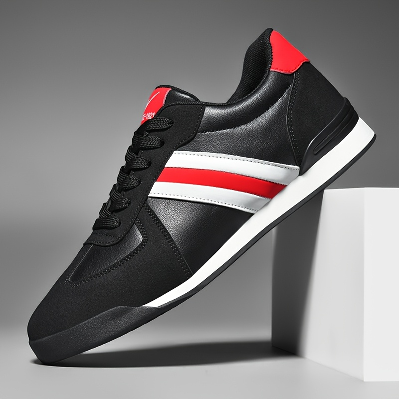 Rally Leather Low-Top - Sneakers