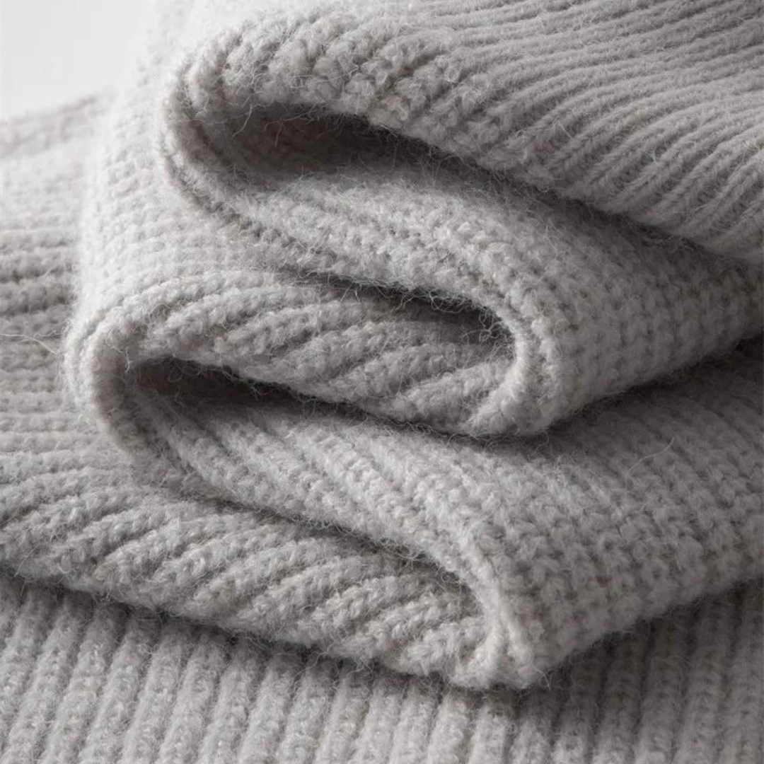 Cashmere Zip-Up - Sweater