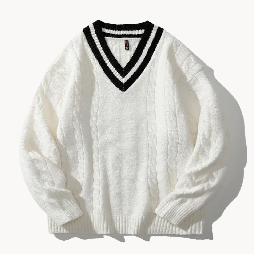 Oversized Knitted V-Neck - Sweater