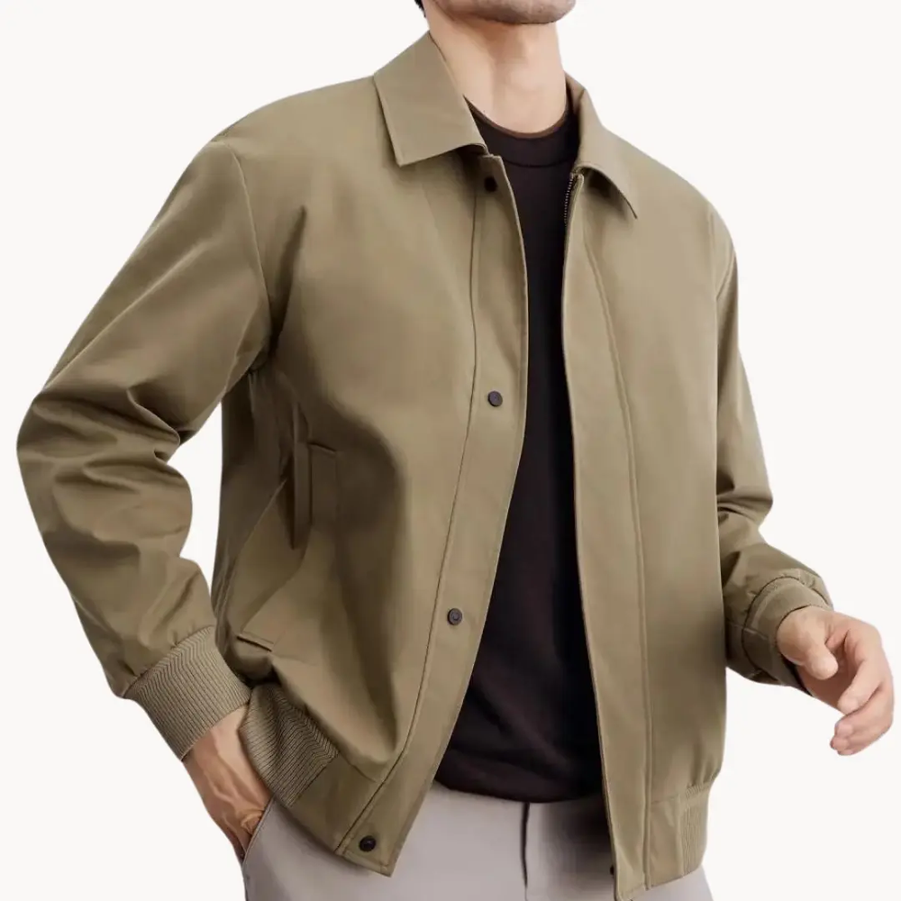 I don’t have details about fabric, color, or style — would you like a specific variant? Meanwhile, here are concise, SEO-friendly options you can pick from:

- Lightweight Waterproof Hooded - Jacket
- Insulated Packable Puffer - Jacket
- Technical Softshe CASA LARO