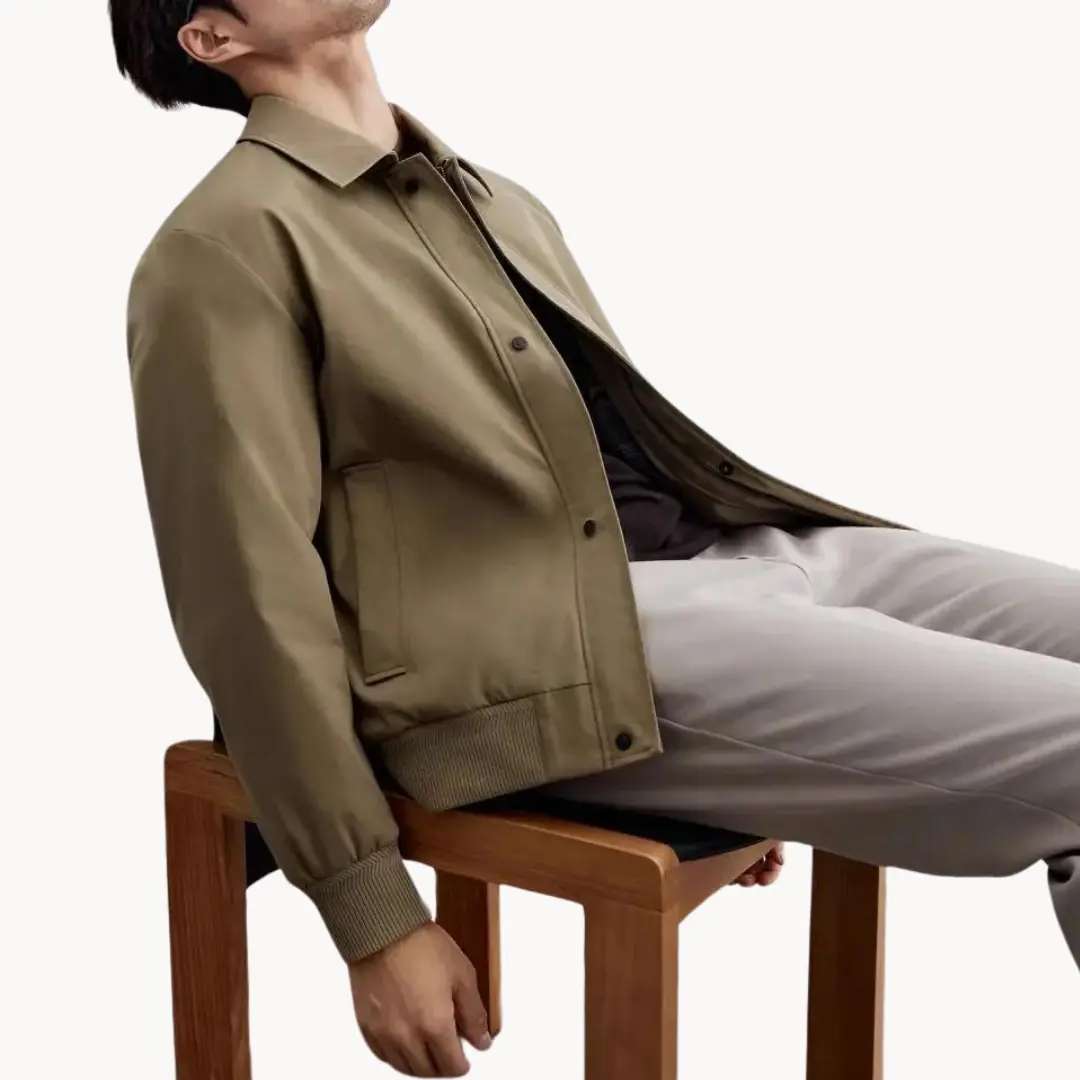 I don’t have details about fabric, color, or style — would you like a specific variant? Meanwhile, here are concise, SEO-friendly options you can pick from:

- Lightweight Waterproof Hooded - Jacket
- Insulated Packable Puffer - Jacket
- Technical Softshe CASA LARO