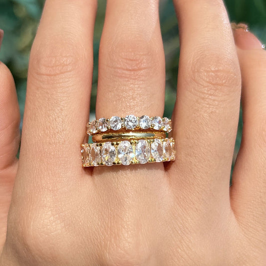 Luxury Oval Cut Wedding Band 3PCS Set In Sterling Silver Shineofidamond