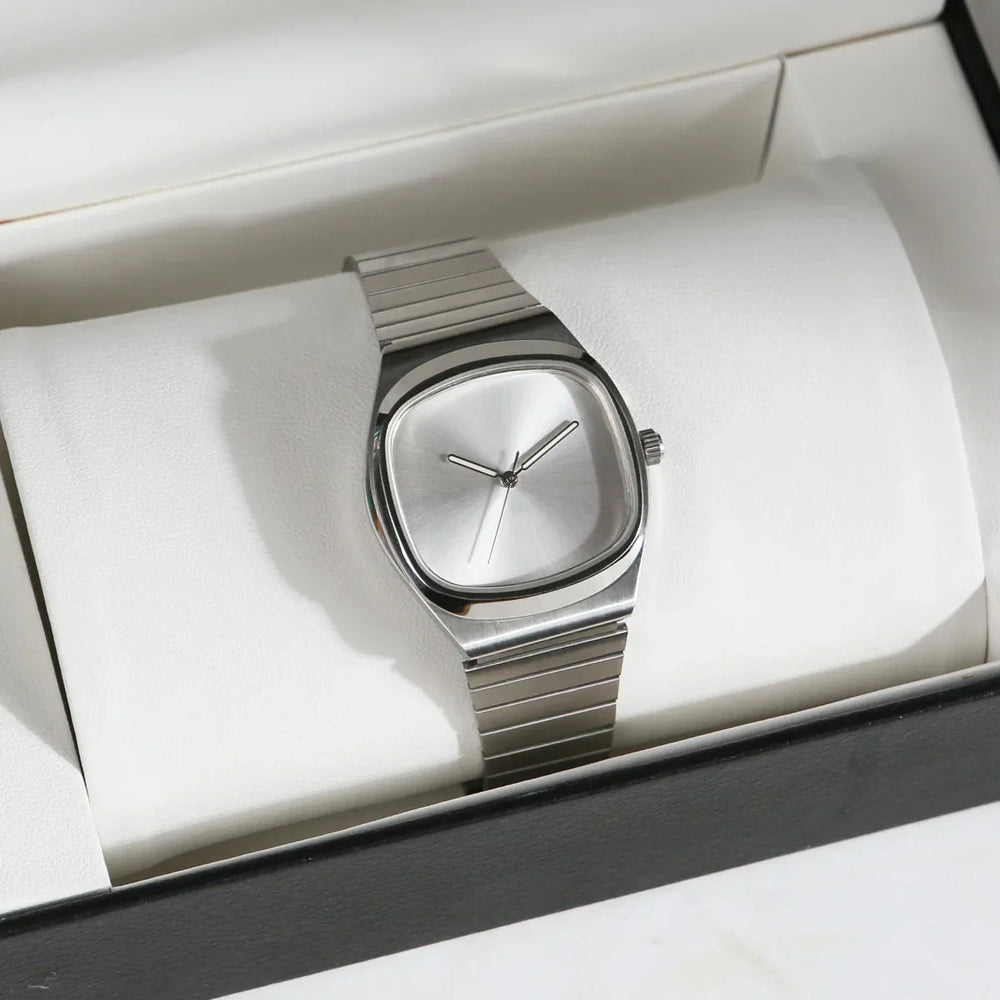 Minimalist Black Leather Strap - Watch CASA LARO MEN