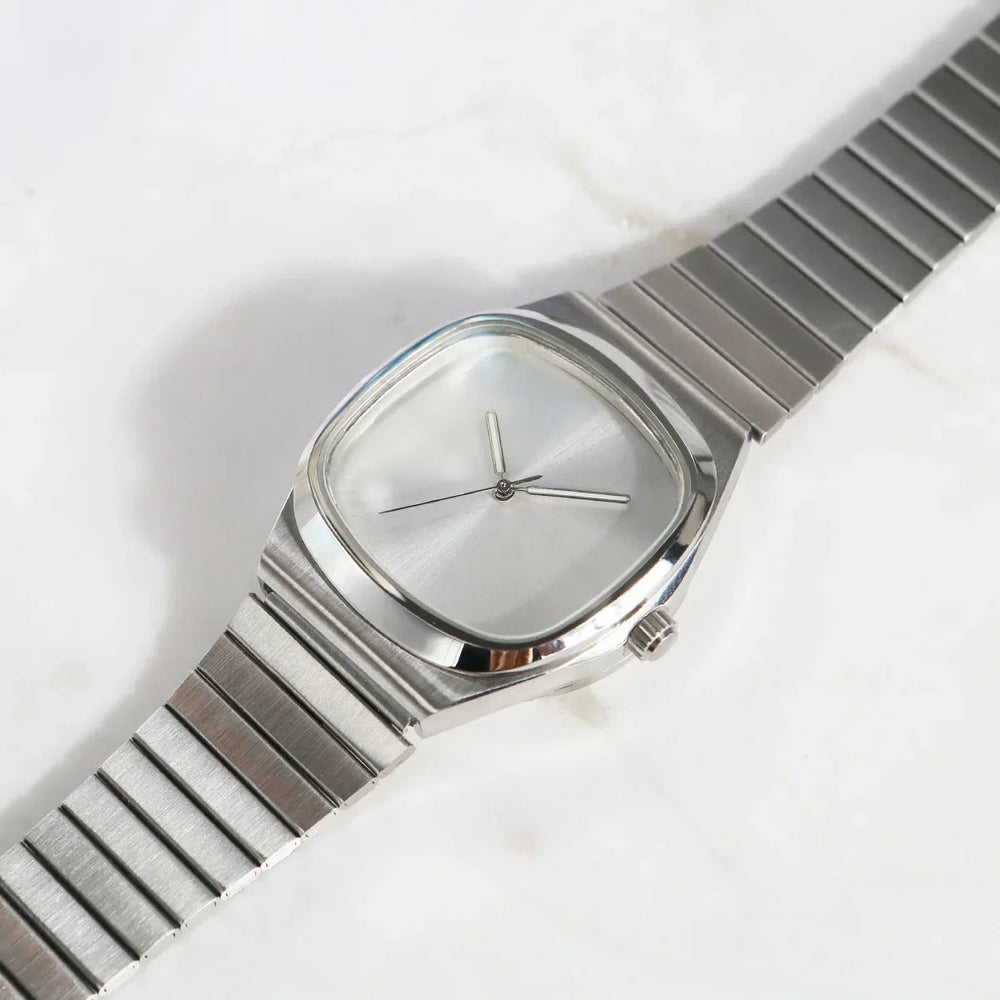 Minimalist Black Leather Strap - Watch CASA LARO MEN