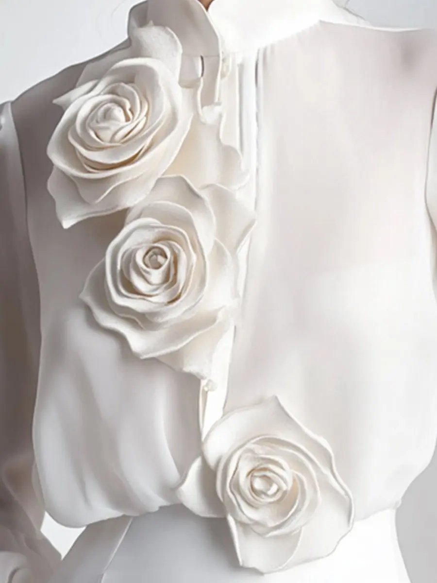 Modern White 3D Rose Applique - Women's Blouse CASA LARO