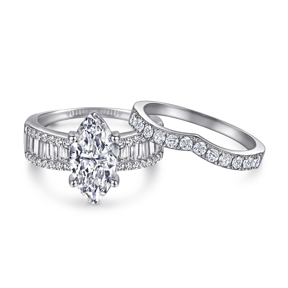 2pcs Marquise Cut Engagement Ring Set With Curved Band Shine of Diamond