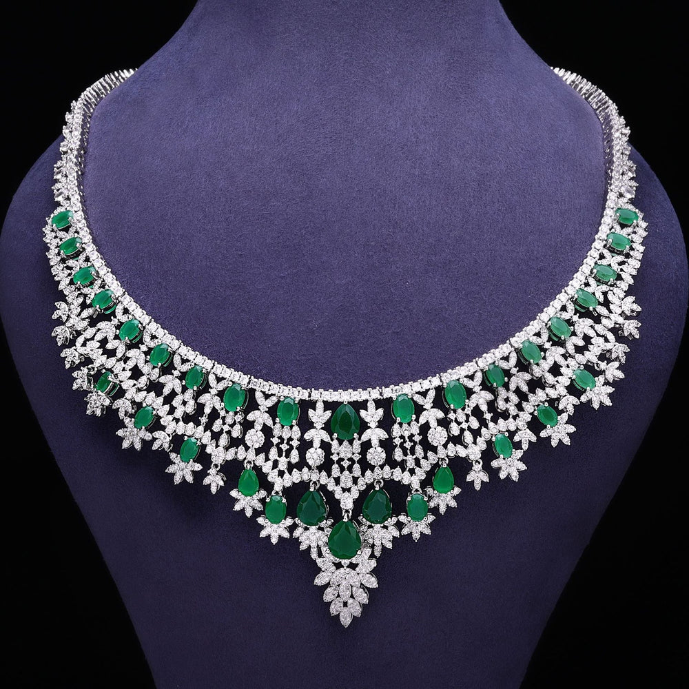 Elegant and Luxurious 4 Pcs Bridal Jewelry Set Shine of Diamond