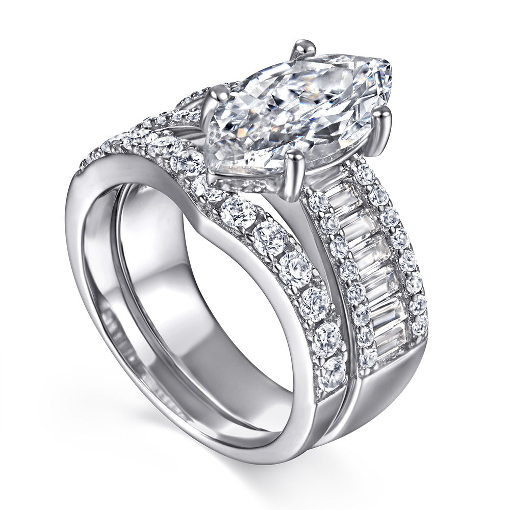 2pcs Marquise Cut Engagement Ring Set With Curved Band Shine of Diamond
