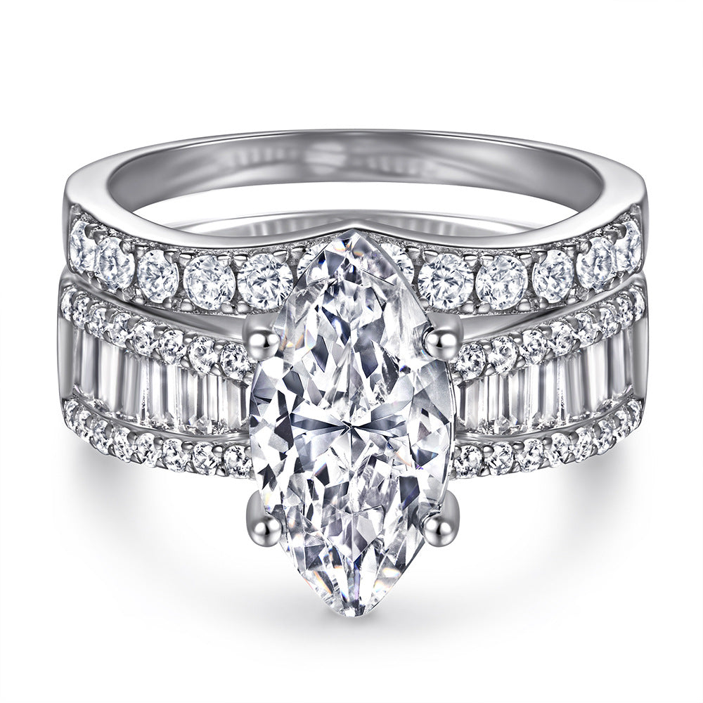 2pcs Marquise Cut Engagement Ring Set With Curved Band Shine of Diamond