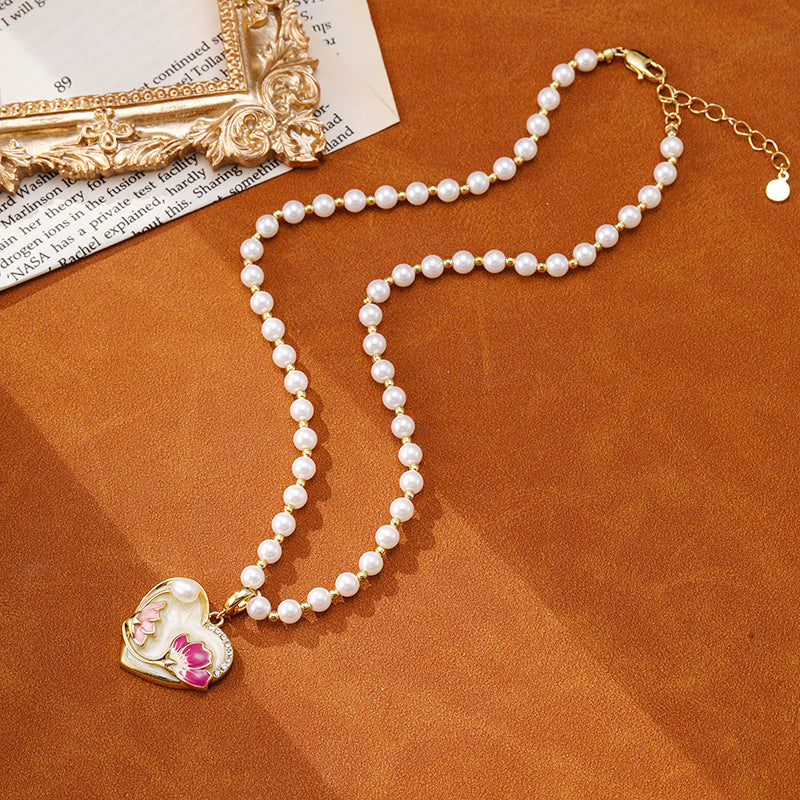 Retro Flower Heart Design Pearl Necklace Carly Jewelry