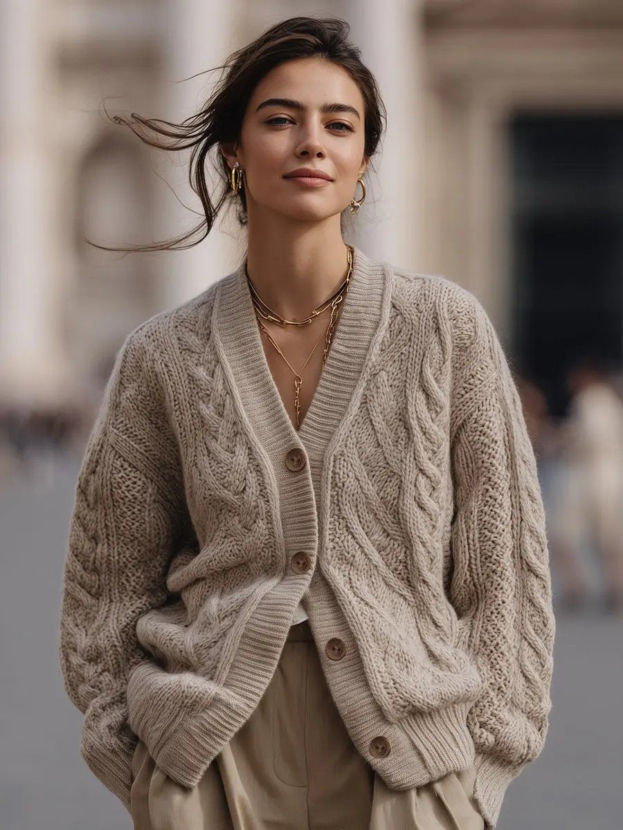 Oversized Chunky Cable Knit Button-Front - Cardigan CASA LARO