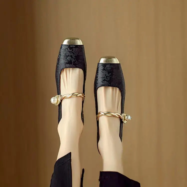 Pearl Embellished - Pumps