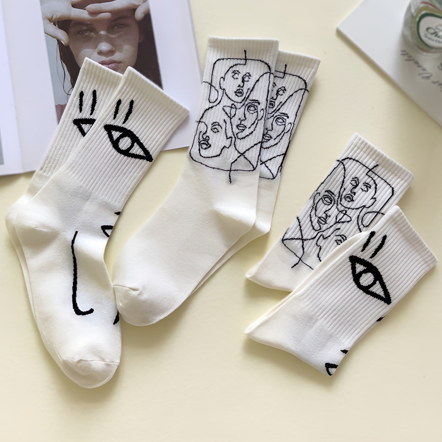 Line Art Cotton Crew - Socks